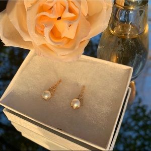 Pearl Gold Eiffel Tower Earrings